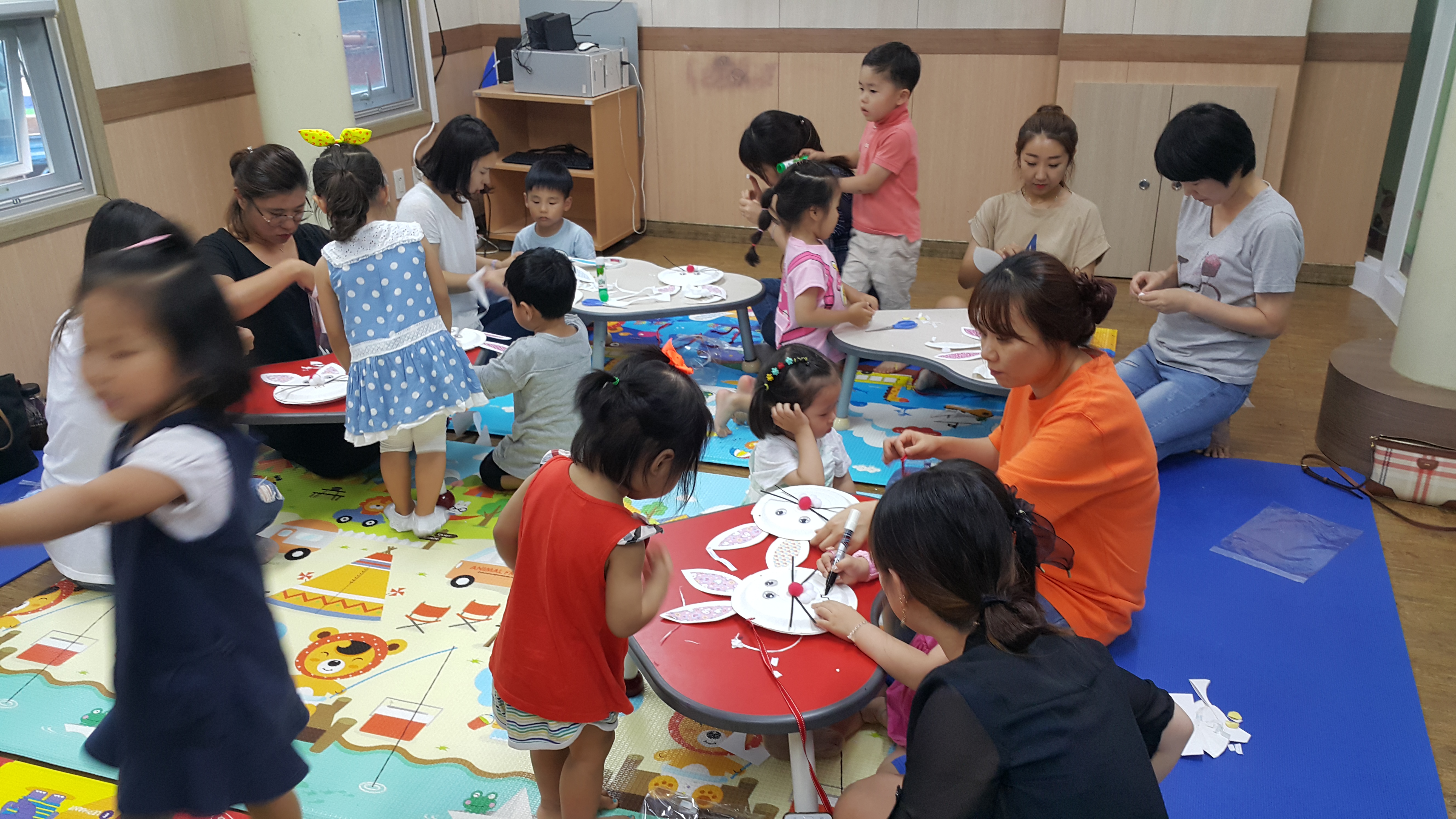170620 엄마랑그림책놀이터 첨부이미지 : 20170620_163450.jpg 