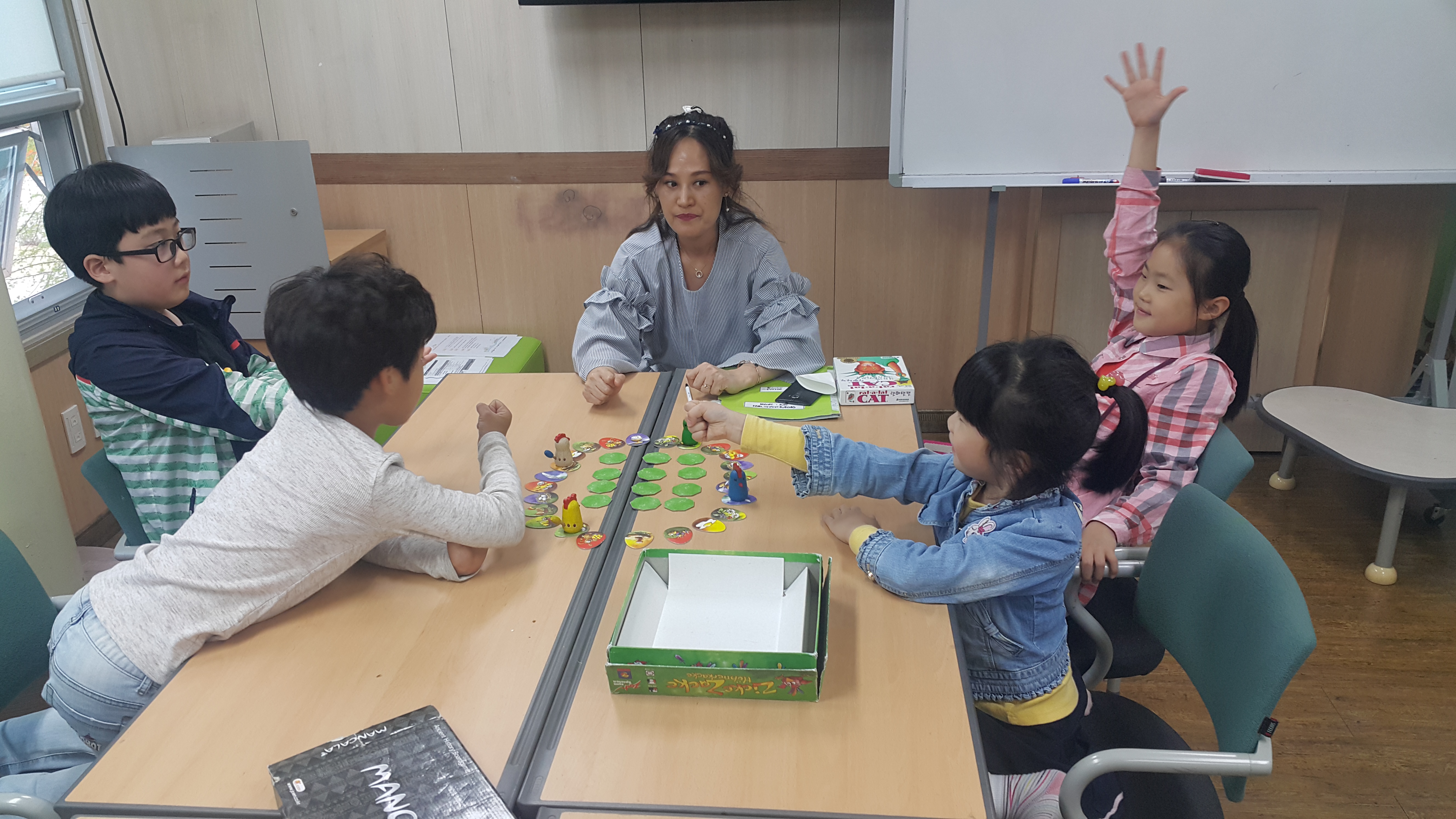 170512창의력사고보드게임 첨부이미지 : 20170512_164106.jpg 