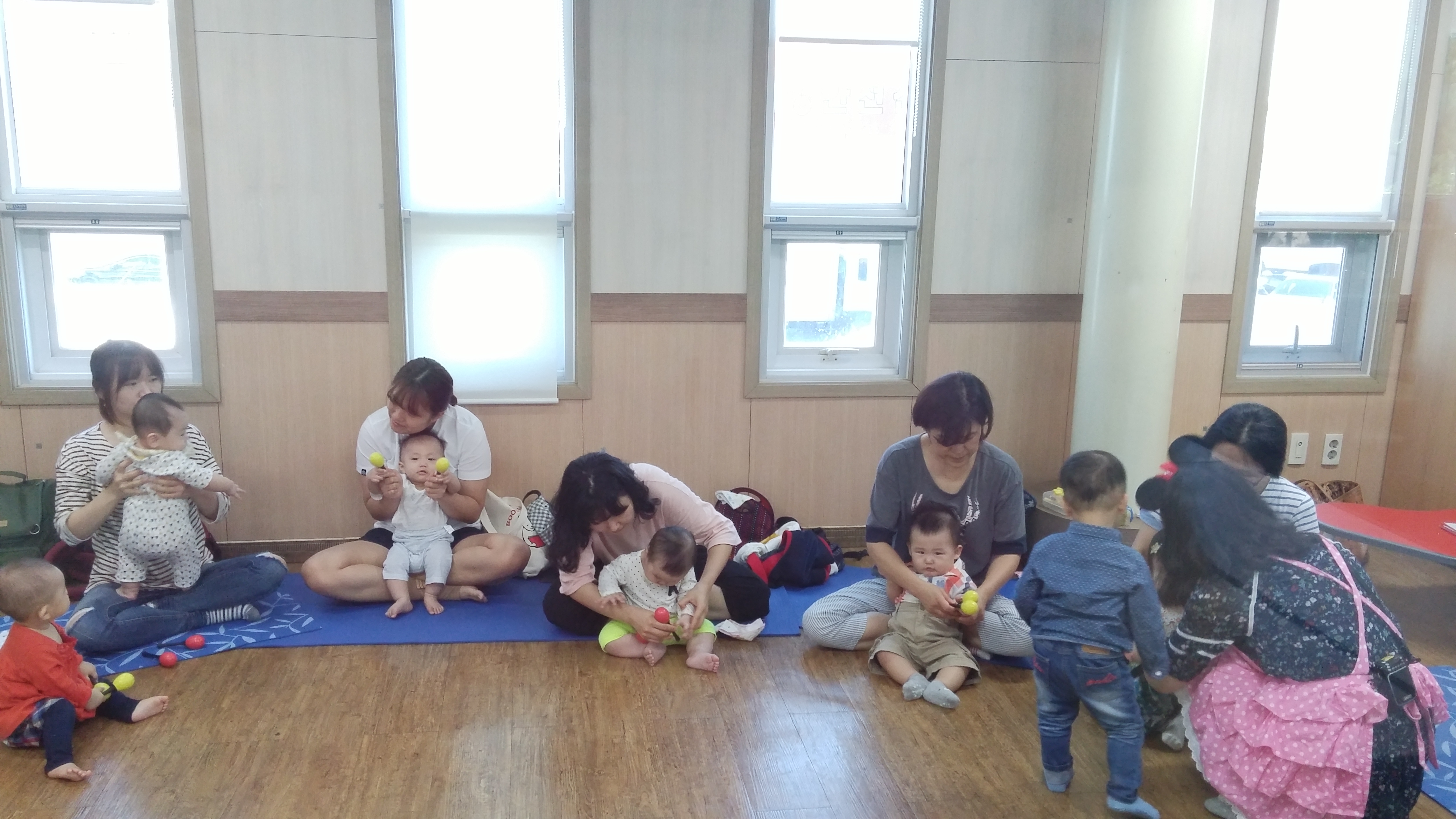 10.4 엄마랑아가랑 첨부이미지 : 20161004_엄마랑아가랑 (2).jpg 