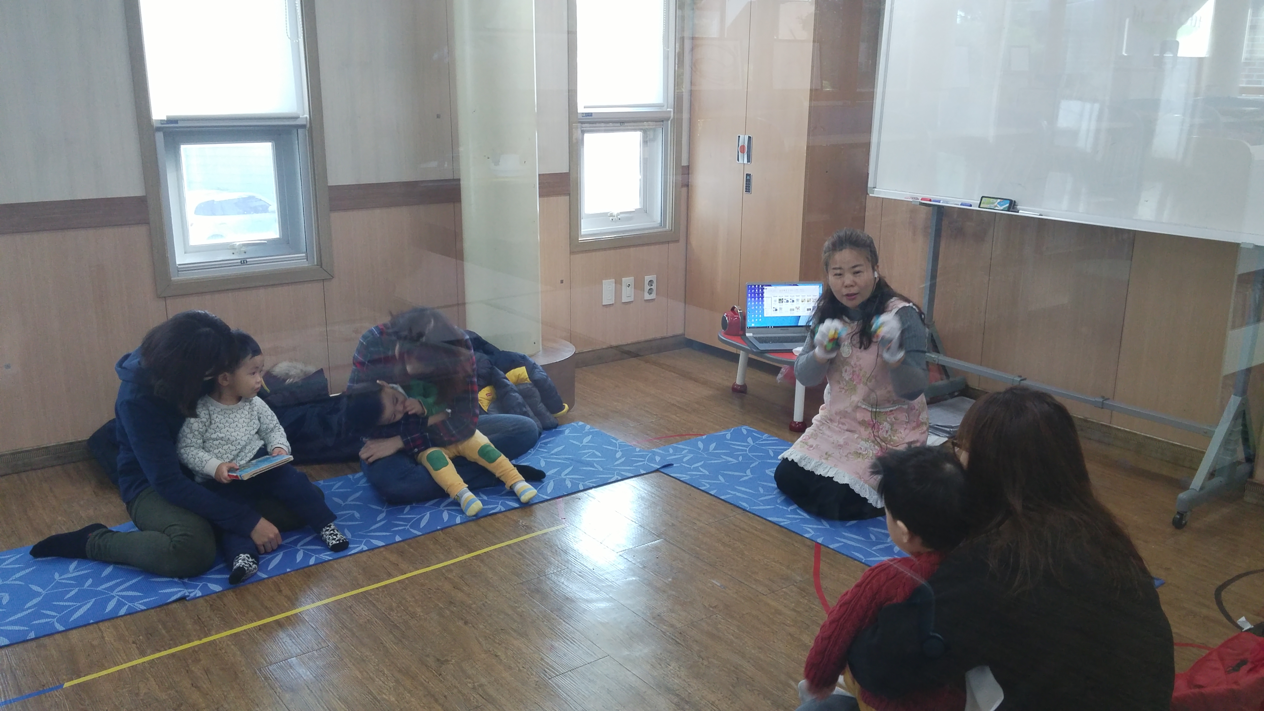 1208 북적북적 책놀이터