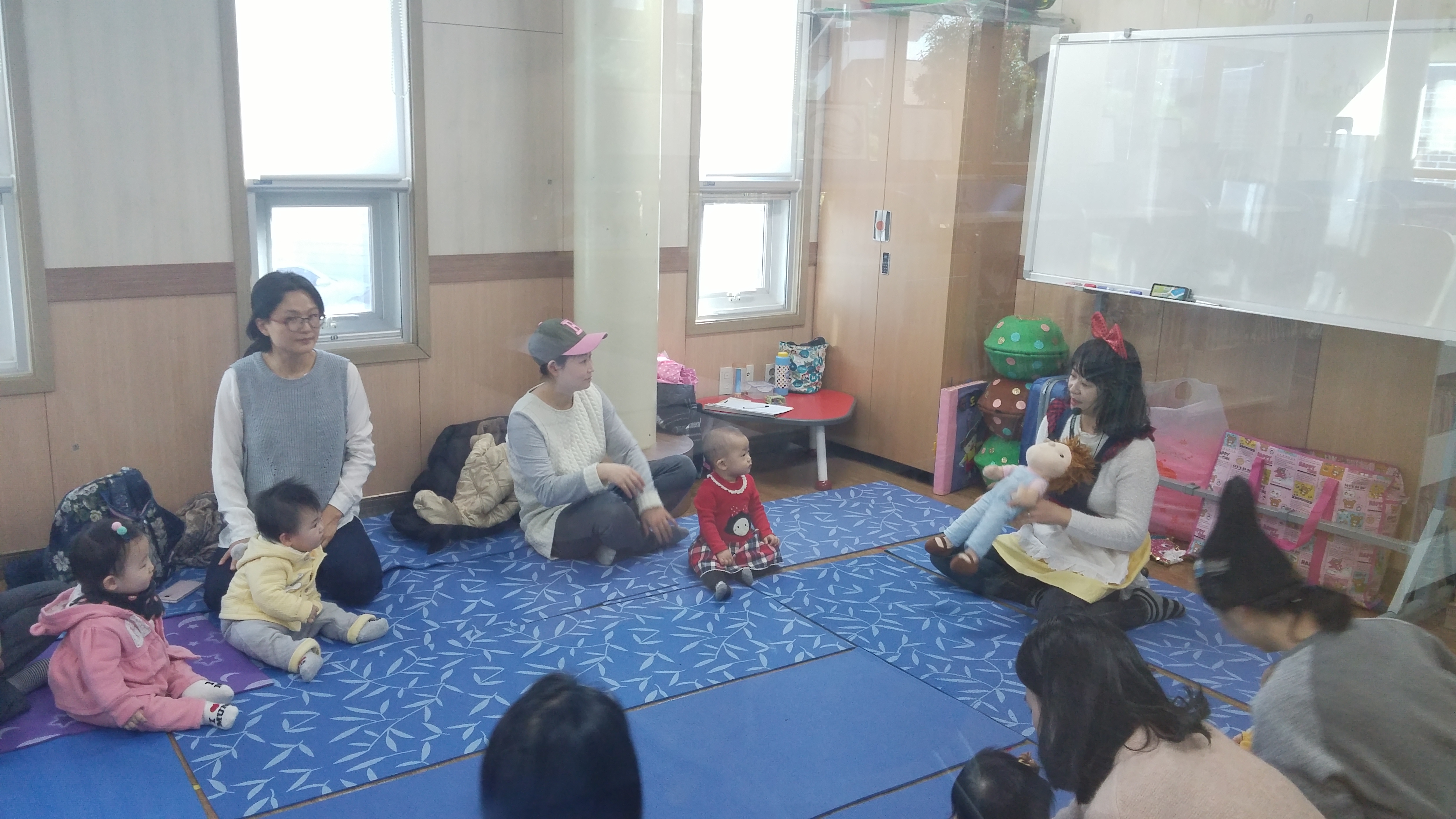 1206 엄마랑아가랑 첨부이미지 : 20161206_엄마랑아가랑3.jpg 